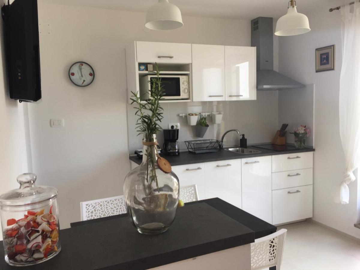 Remi Apartment อูมัค ภายนอก รูปภาพ